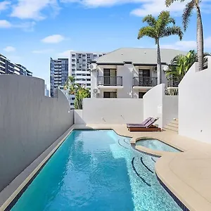 parkview-apartments.queenslandhotels.net/